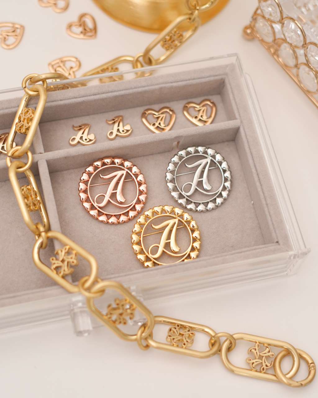 Wonder Love Brooch